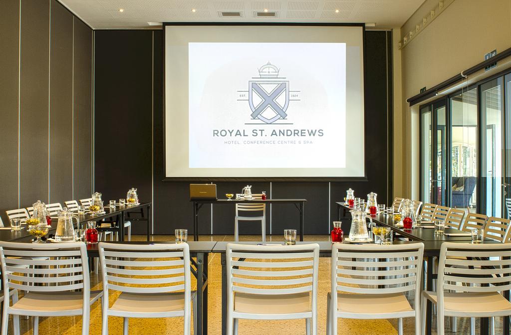 Royal St. Andrews Hotel, Spa And Conference Centre Порт Алфред Екстериор снимка